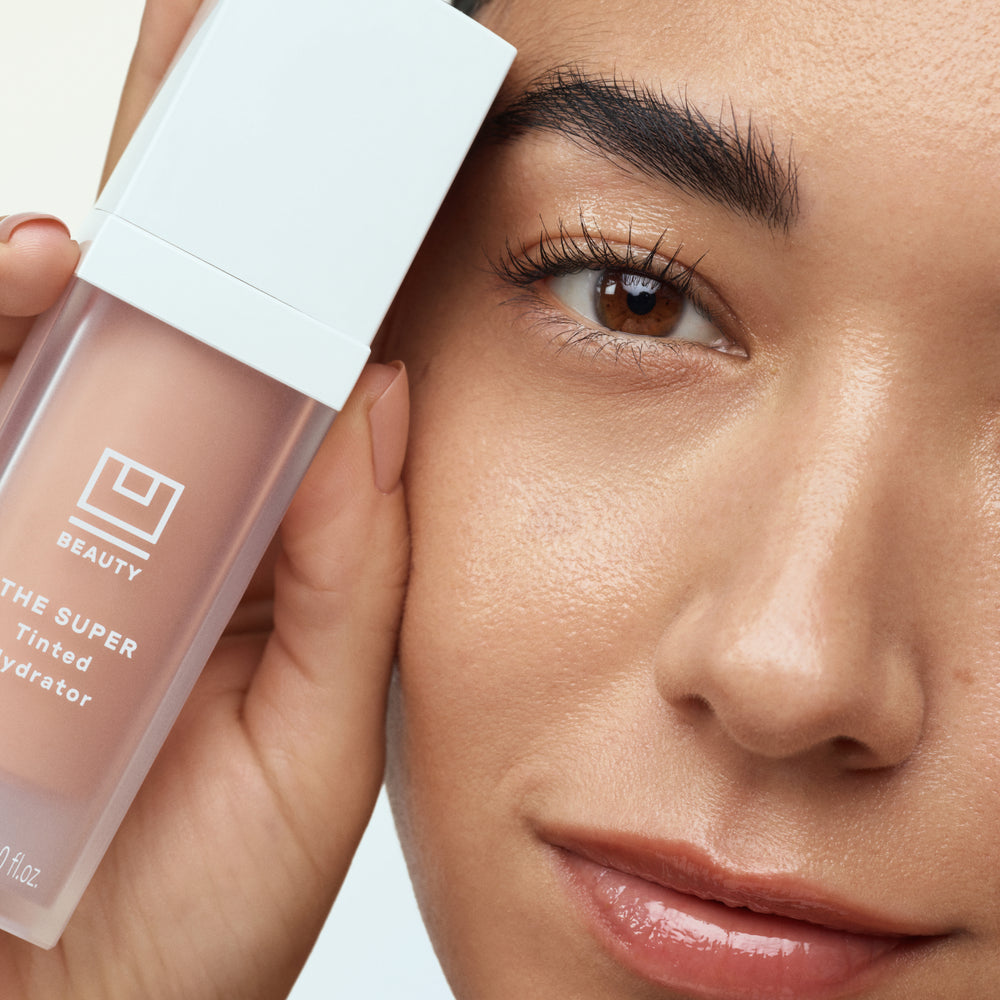 Effortless Everyday Makeup Looks That Define Modern Beauty in 2026 4 https://theubeauty.co.uk/cdn/shop/articles/How_to_Apply_Tinted_Moisturizer_for_a_Dewy_Radiant_Glow.jpg?v=1704380107&width=1000
